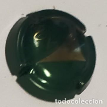 Collectionnisme de cava: PLACA DE CAVA CON EL LOGO ABREVIADO DE CASTILLO PERELADA CON FONDO VERDE