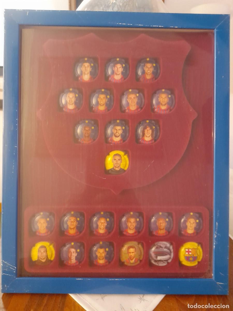 Coleccionismo de cava: COLECCION 23 CHAPAS CAVA F.C. BARCELONA enmarcado