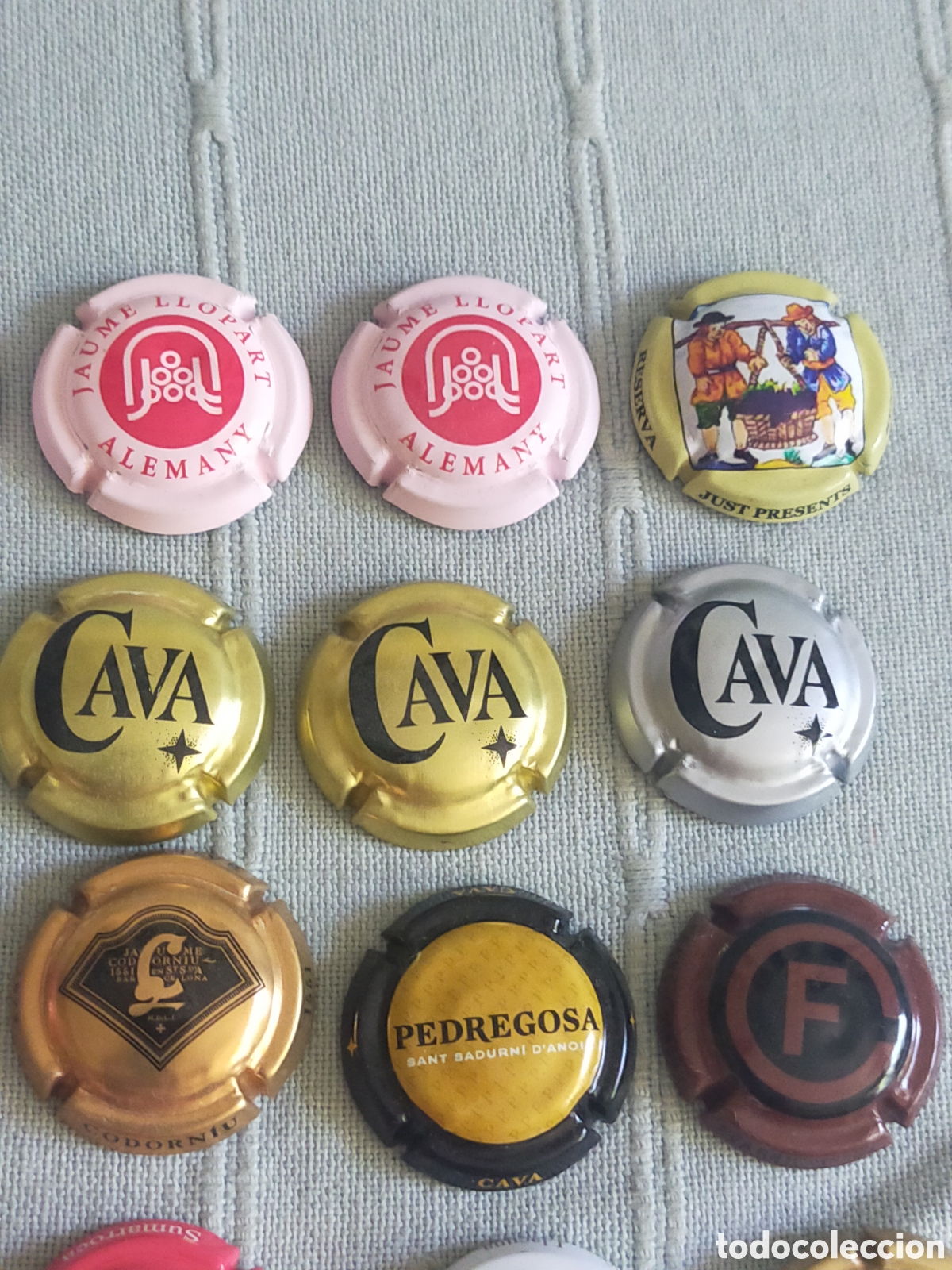 Coleccionismo de cava: 20 Chapas Cava y Champagne - Foto 2