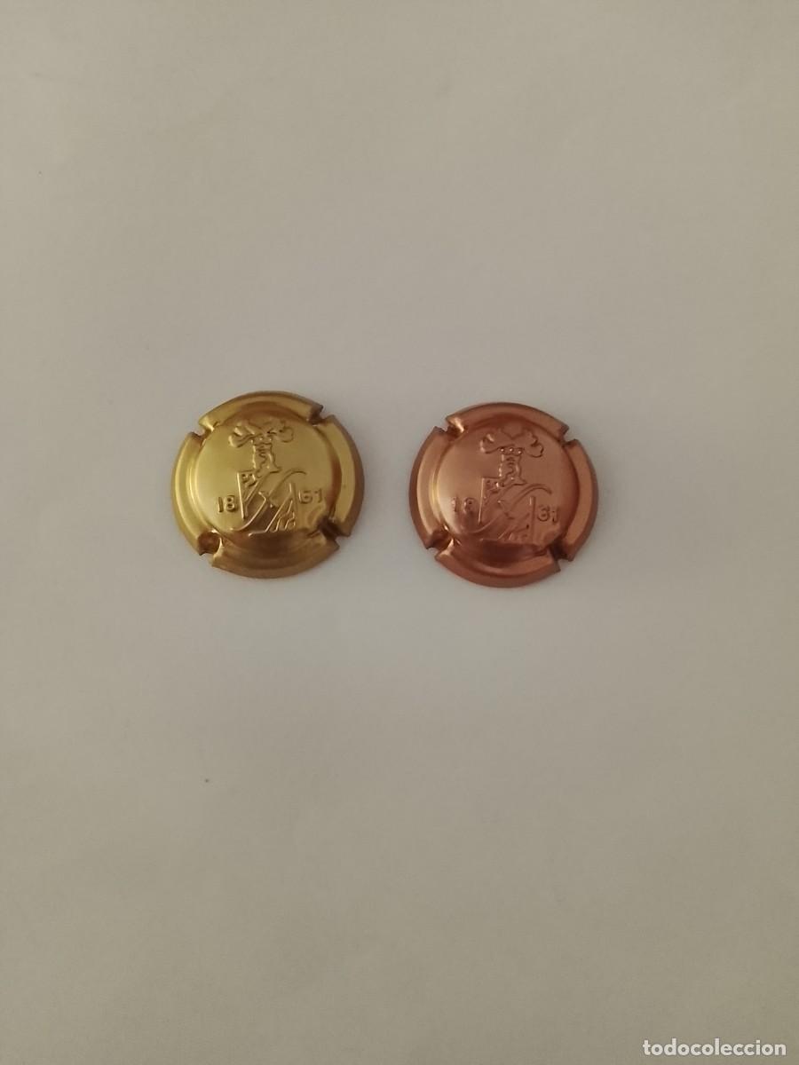 Coleccionismo de cava: 2 placas de cava Freixenet