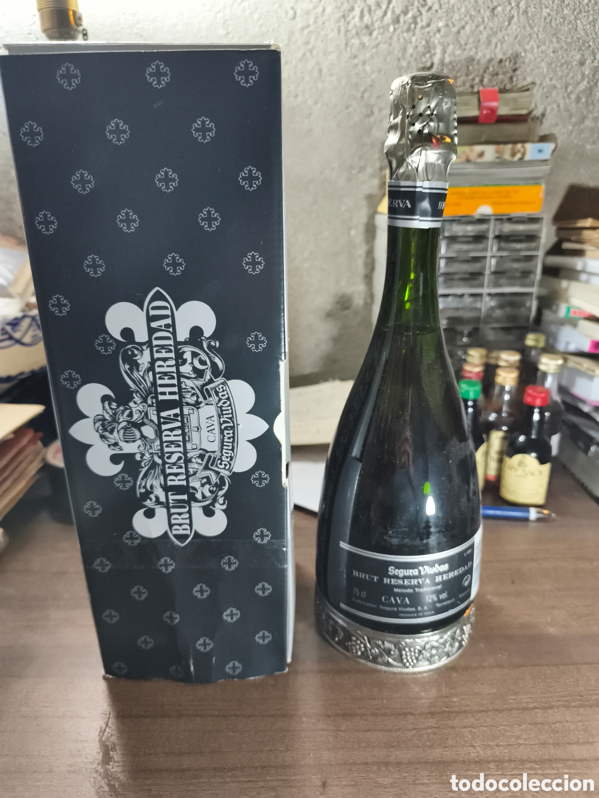 Cava Collection: Antigua botella de Cava Brut reserva Heredad de Segura Viudas