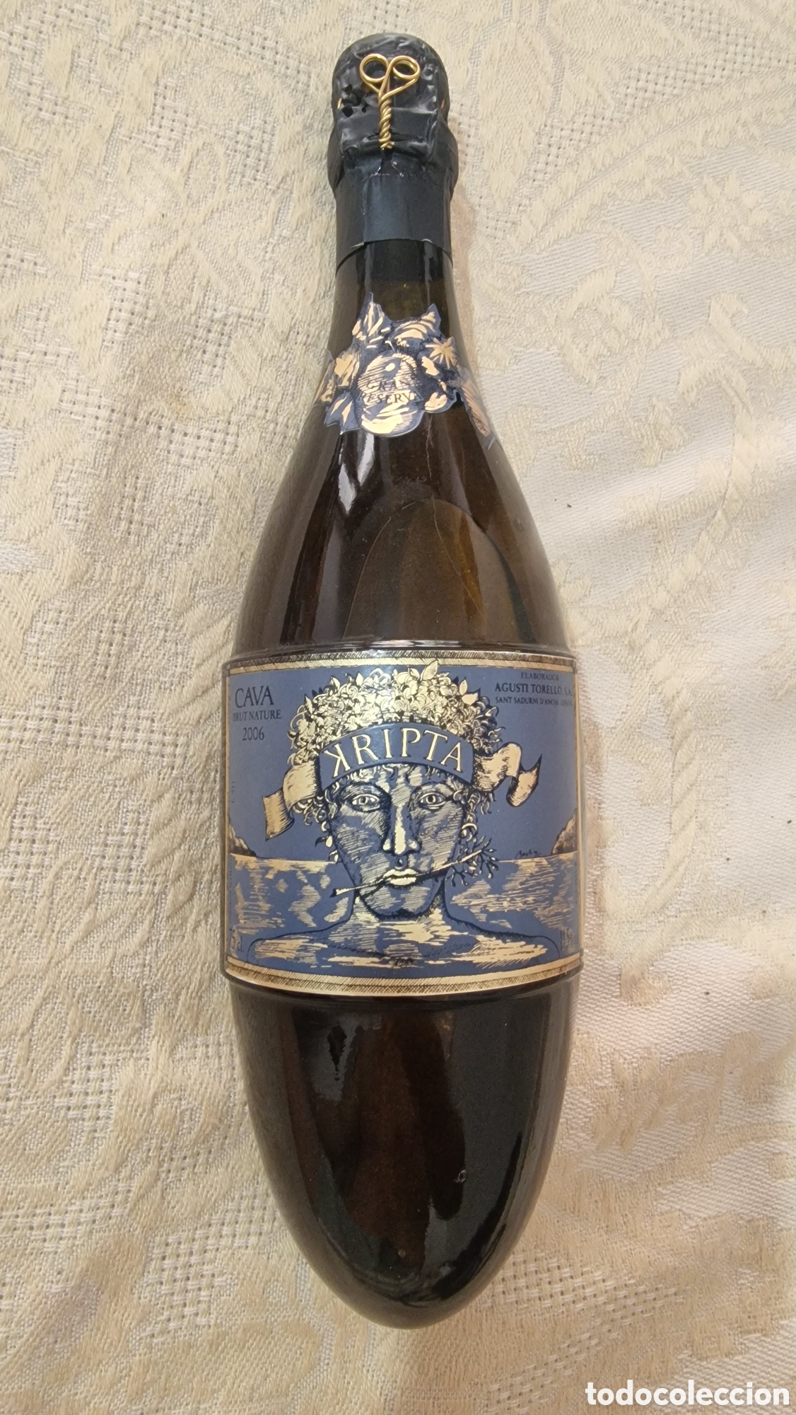 Coleccionismo de cava: Cava Kripta Brut Nature 2006 Gran Reserva - Agust&iacute; Torell&oacute; Mata. Botella &Aacute;nfora