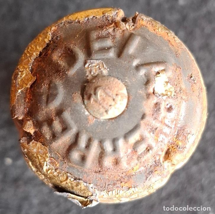 Coleccionismo de cava: (PC-23)PLACA DE CAVA ENTALLADA CON CLAVO DELAPIERRE LLAUNA