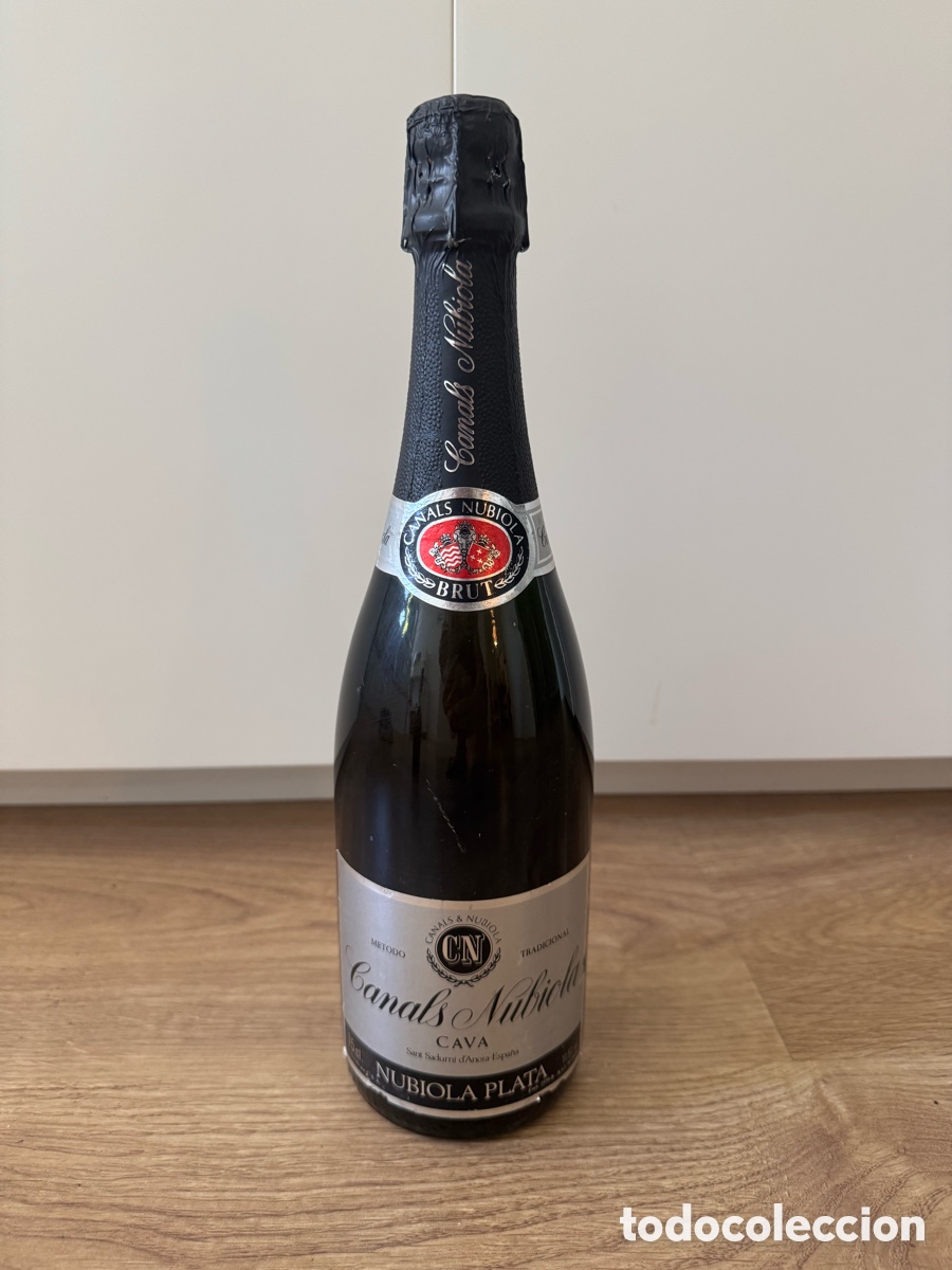 Coleccionismo de cava: Botella de cava Canals Nubiola Plata Brut