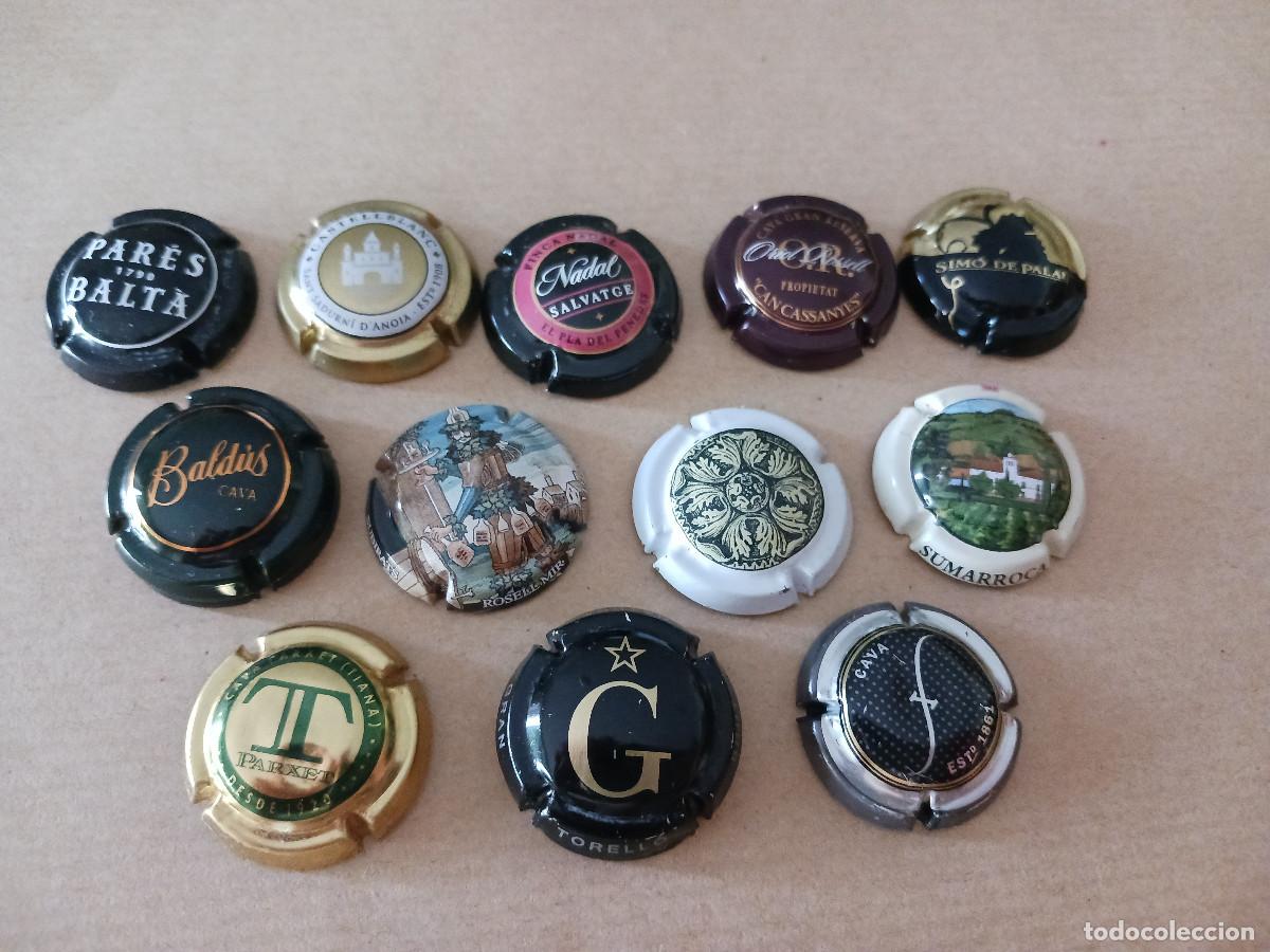 Colecionismo de cava: 12 placas diferentes de cava