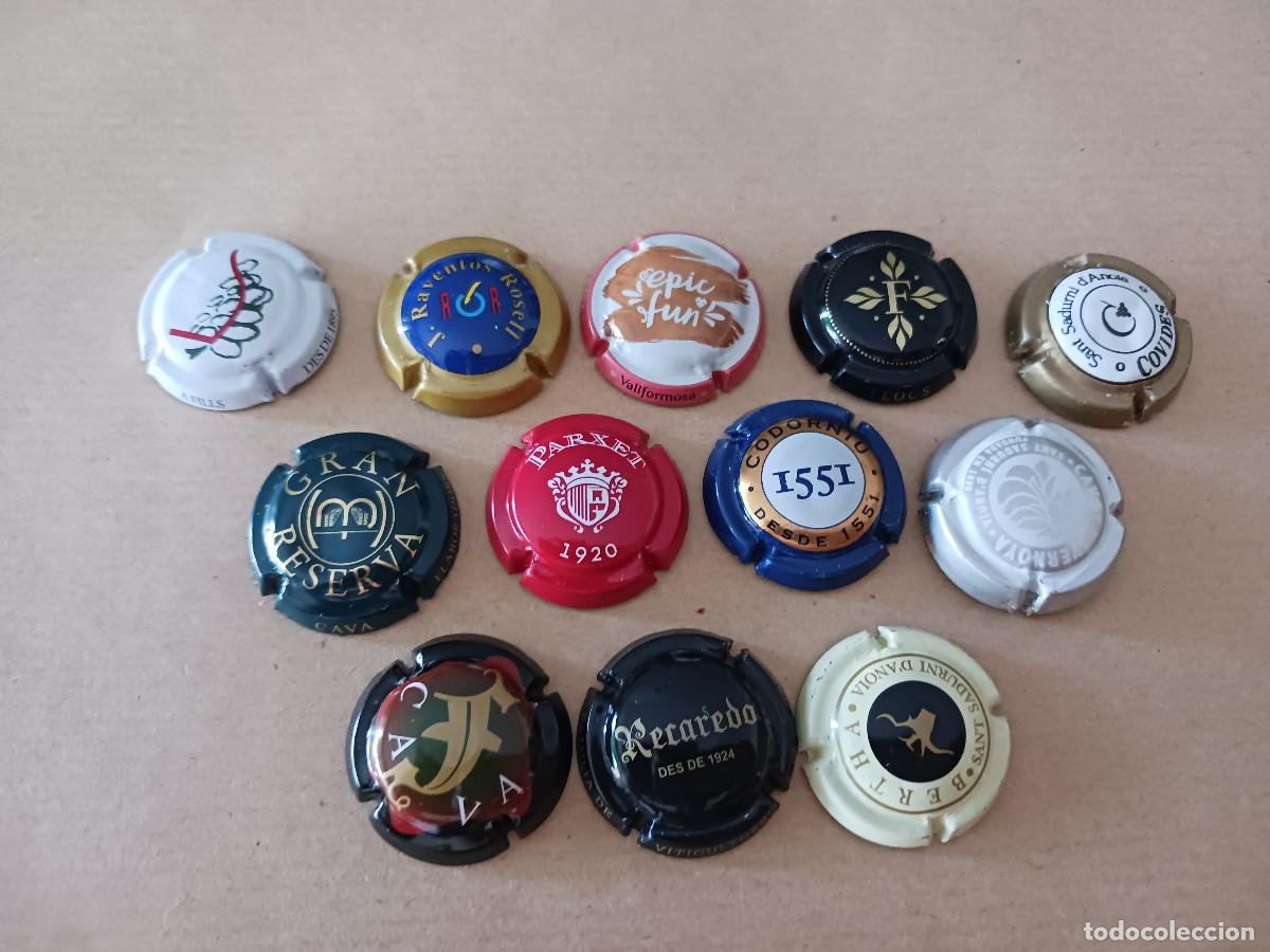 Colecionismo de cava: 12 placas diferentes de cava