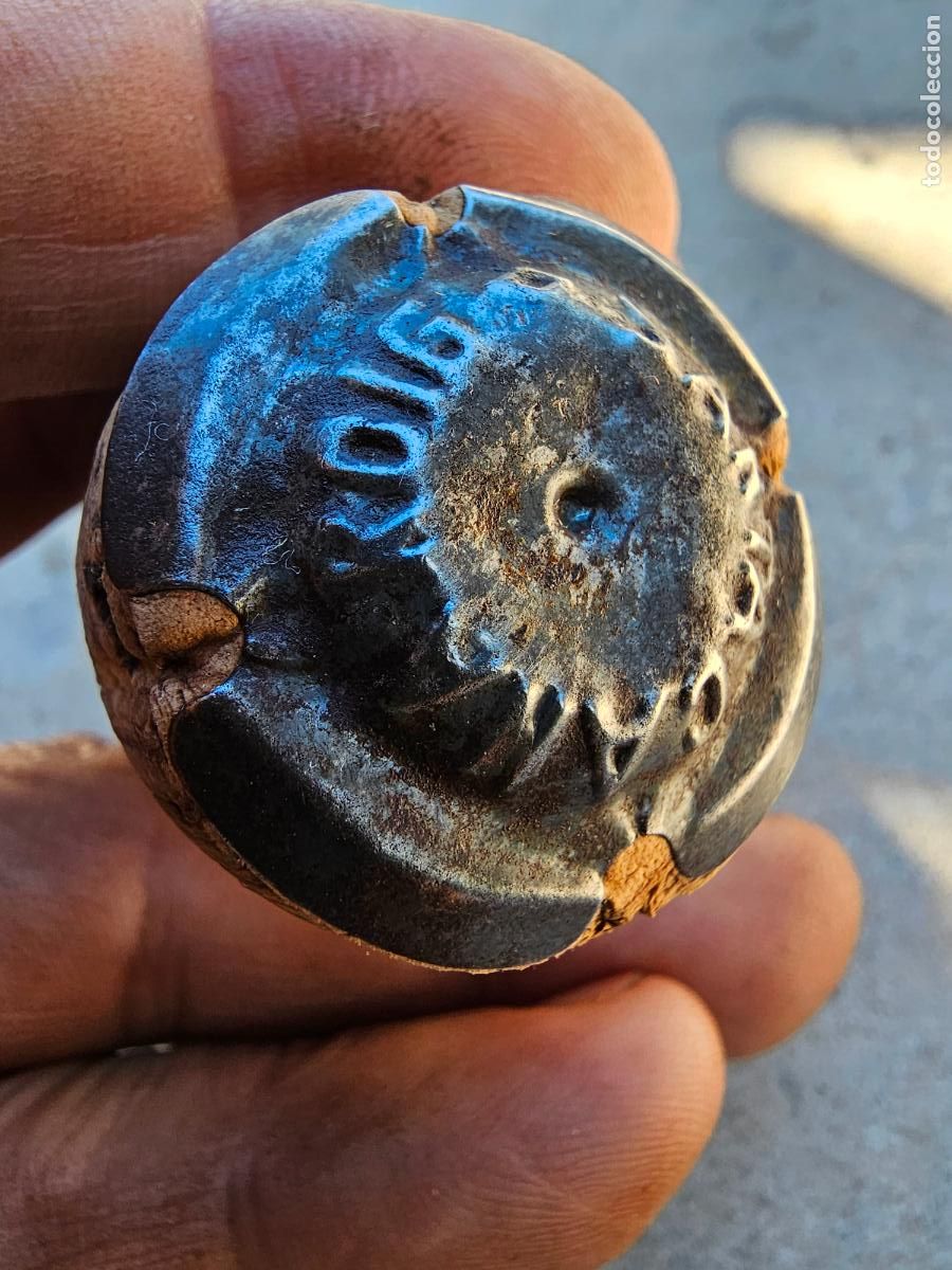 Coleccionismo de cava: PLACA TAPON CHAPA CAVA SANTACANA ROIG-SAN SADURNI DE NOYA