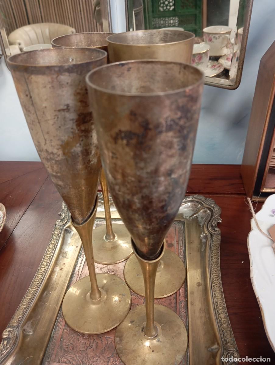 Sekt-Sammlung: 4 copas de cava de lat&oacute;n