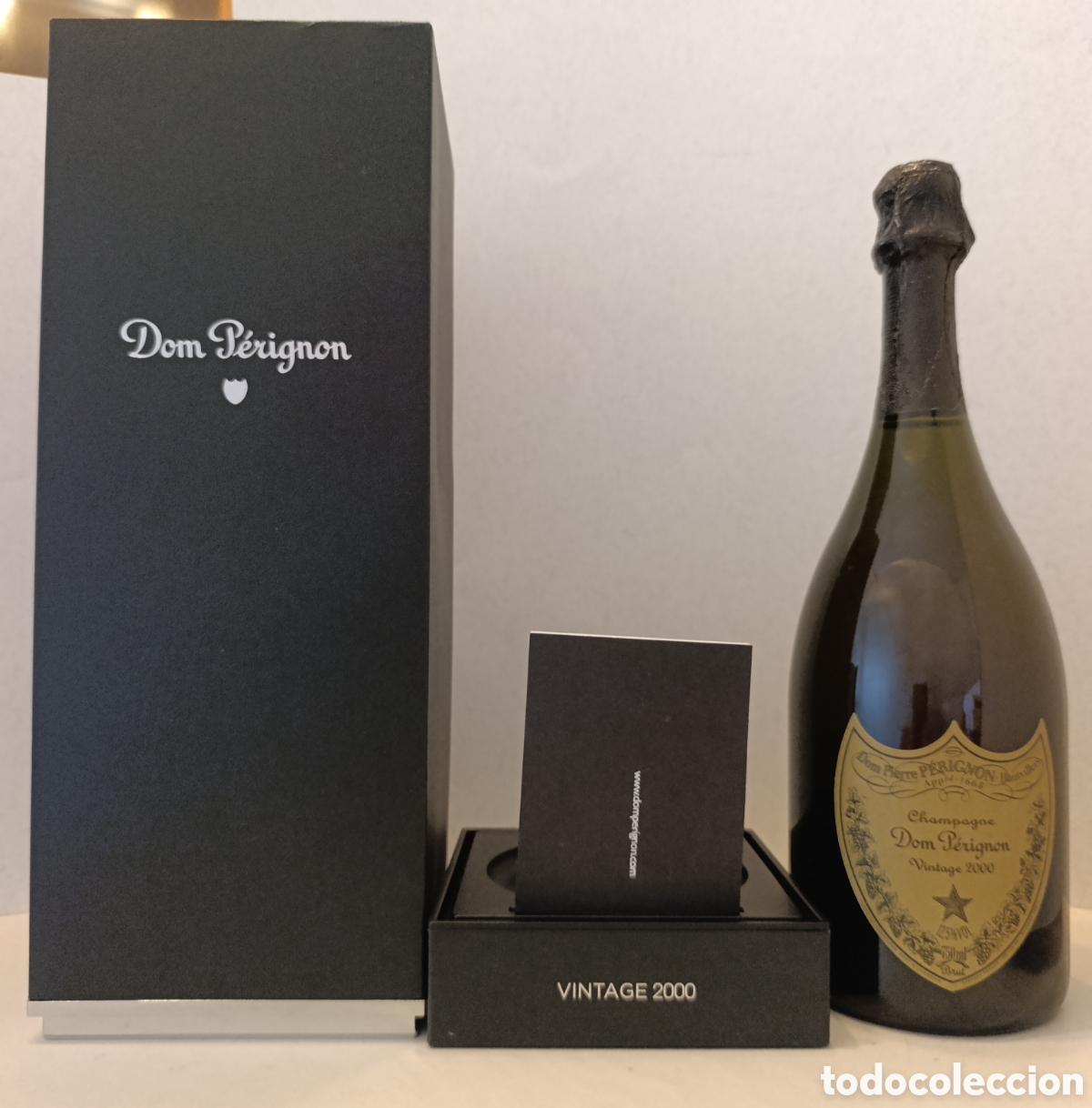 Coleccionismo de cava: Dom Perignon Vintage 2000 a&ntilde;o del milenio Champagne nivel de l&iacute;quido alto y c&aacute;psula intacta