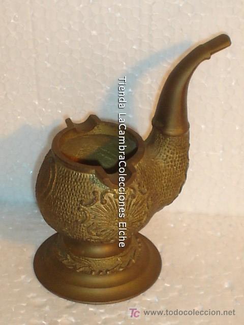 Ashtrays: RARO CENICERO REALIZADO EN BRONCE CON FORMA DE PIPA DE FUMAR. EN .