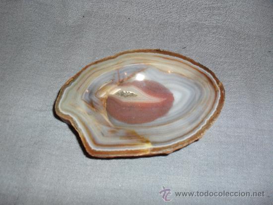 Ceniceros: Cenicero de &aacute;gata / cuarzo - Foto 1