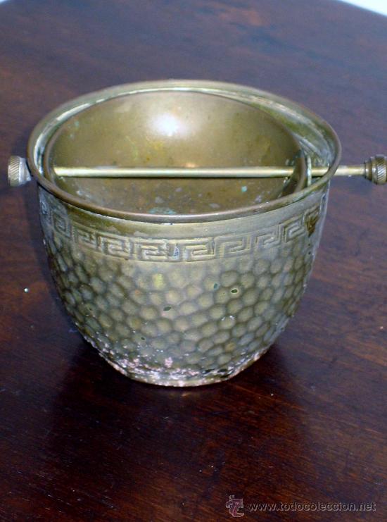 Ceniceros: ORIGINAL CENICERO BASCULANTE DE BRONCE ANTIGUO SIGLO XIX