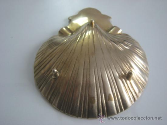 Ceniceros: Cenicero concha en bronce - Foto 2