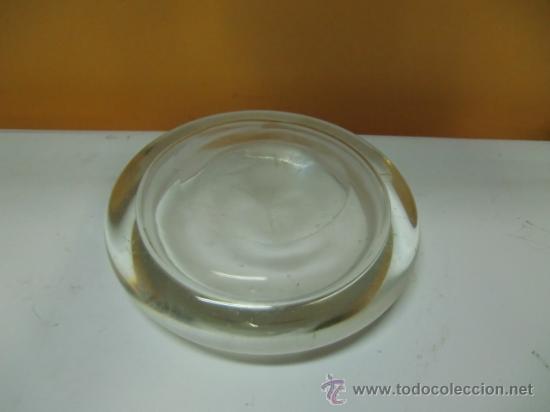 Ceniceros: Cenicero de cristal - Foto 2