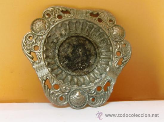Ceniceros: Cenicero metal con conchas - Foto 1