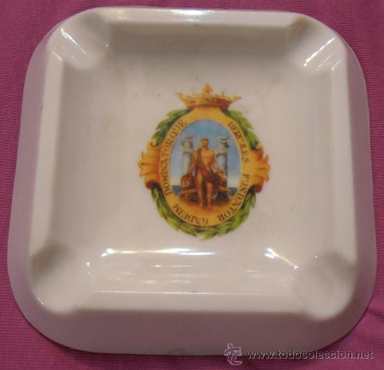 Ceniceros: CENICERO ,CON EL ESCUDO DE CADIZ - Foto 2
