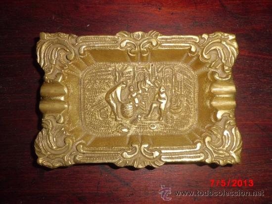 Ashtrays: CENICERO DE BRONCE TODO TRABAJADO CON DIFERENTES DIBUJOS