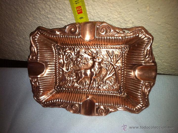 Ashtrays: Cenicero de cobre