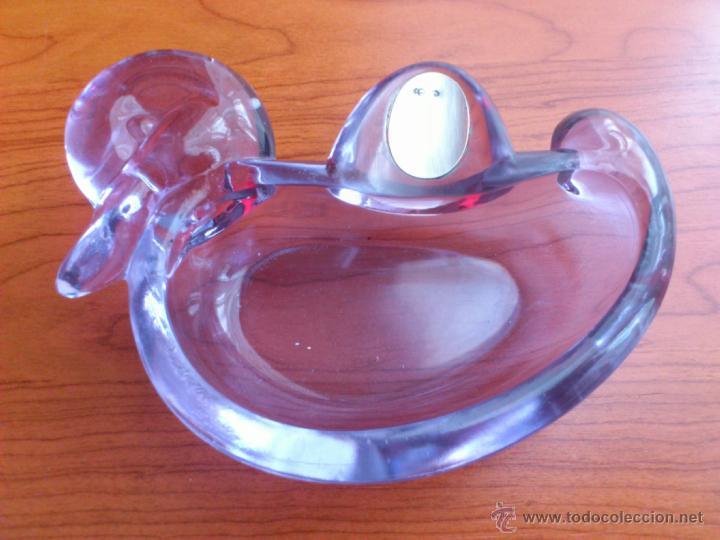 Ceniceros: Antiguo cenicero en cristal y plata de ley contrastada ( pato color malva )