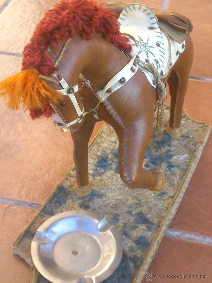 Ceniceros: ANTIGUO CONJUNTO CABALLO ESPA&Ntilde;OL BASE MADERA - Foto 3
