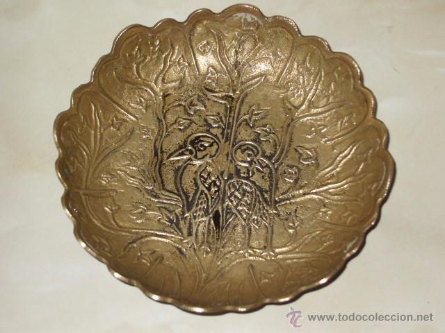 Ashtrays: DEJALLAVES,VACIABOLSILLOS DE BRONCE,IMAGEN PAJAROS.EPOCA MODERNISTA.