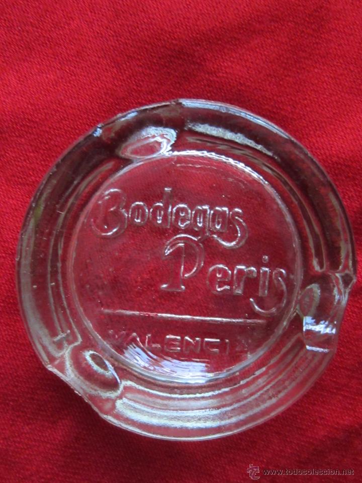 Ceniceros: Bodegas Peris. Valencia. Cenicero de cristal. - Foto 1