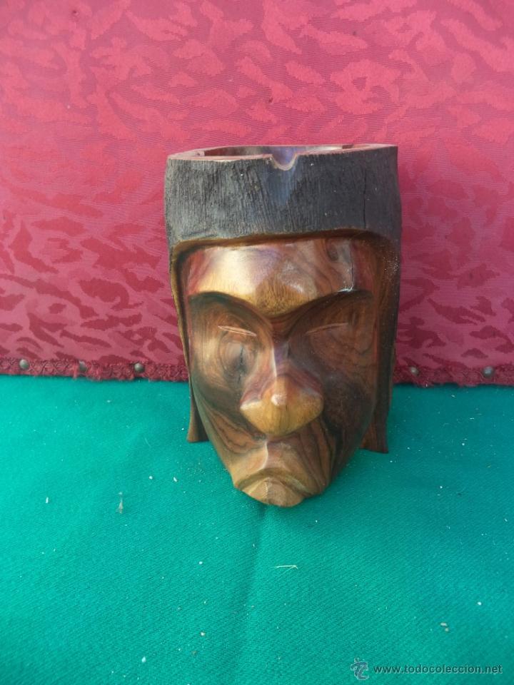 Ceniceros: figuras de madera cenicero - Foto 1