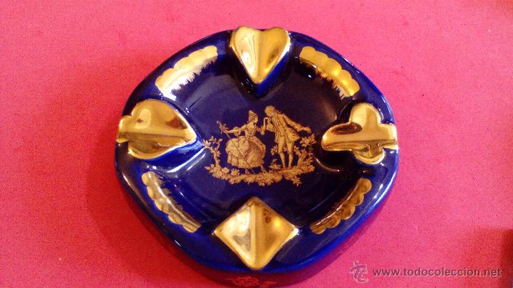 Ashtrays: CENICERO LiMOGES EN COBALTO Y DORADO