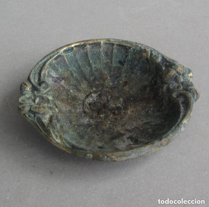 Cendriers: Cenicero de bronce