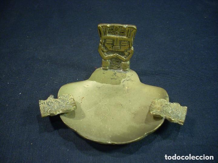 Ashtrays: ANTIGUO Y BONITO CENICERO DE BRONCE  TRAIDO DEL PERU  FIGURAS AZTECAS