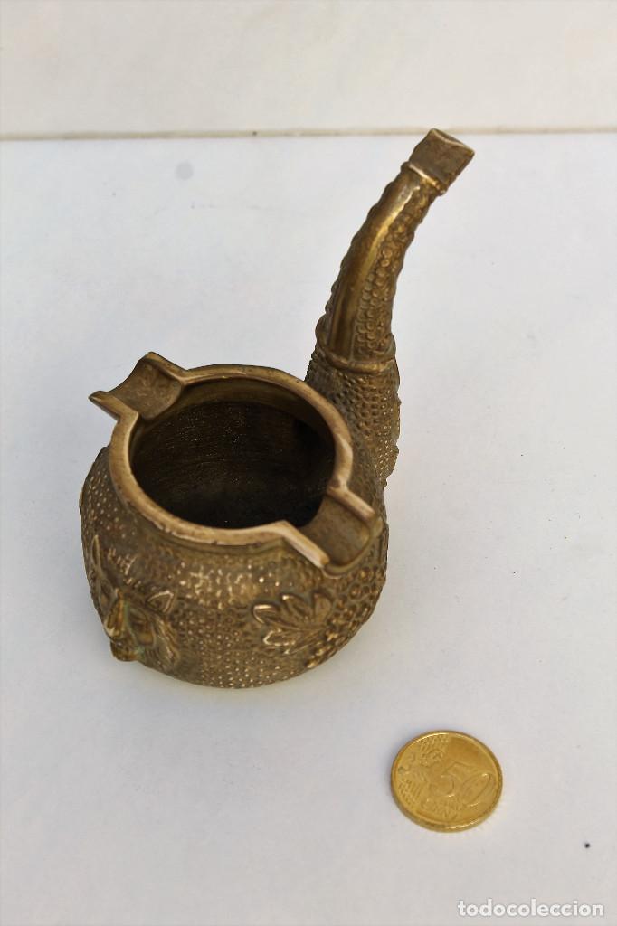 Ceniceros: CENICERO DE BRONCE EN FORMA DE PIPA. - Foto 2