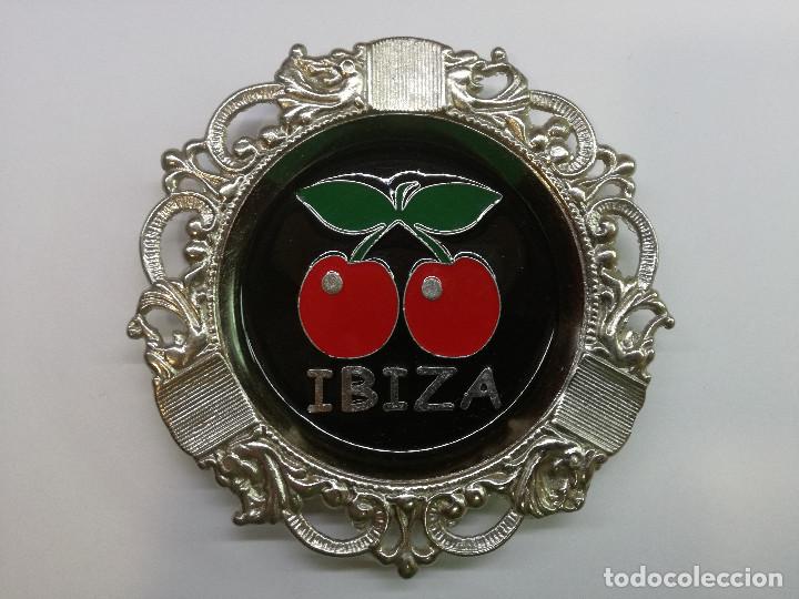 Ashtrays: CENICERO - DISCOTECA PACHA IBIZA