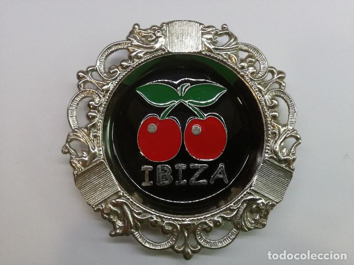 Ashtrays: CENICERO - DISCOTECA PACHA IBIZA