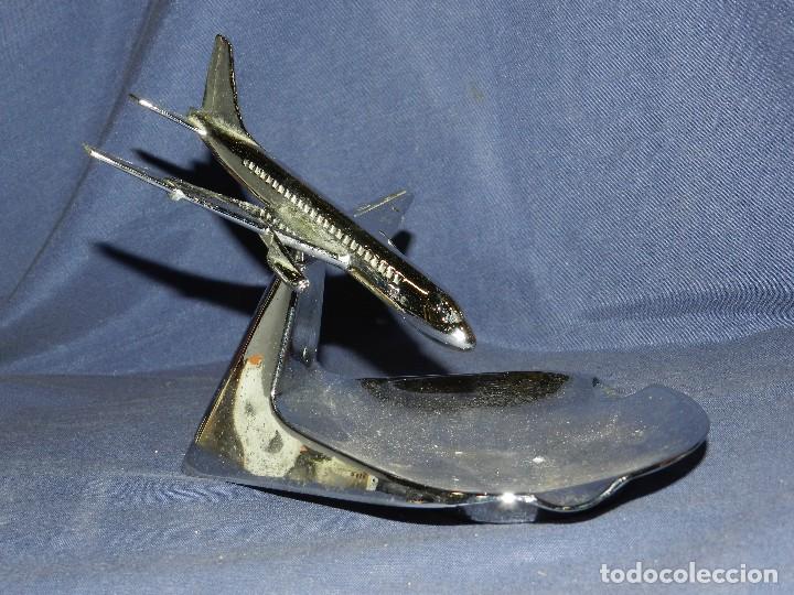 Aschenbecher: (A11) CENICERO AVION - INMA , VILANOVA Y GELTRU , 16'5 X 18 CM, POCAS SE&Ntilde;ALES DE USO