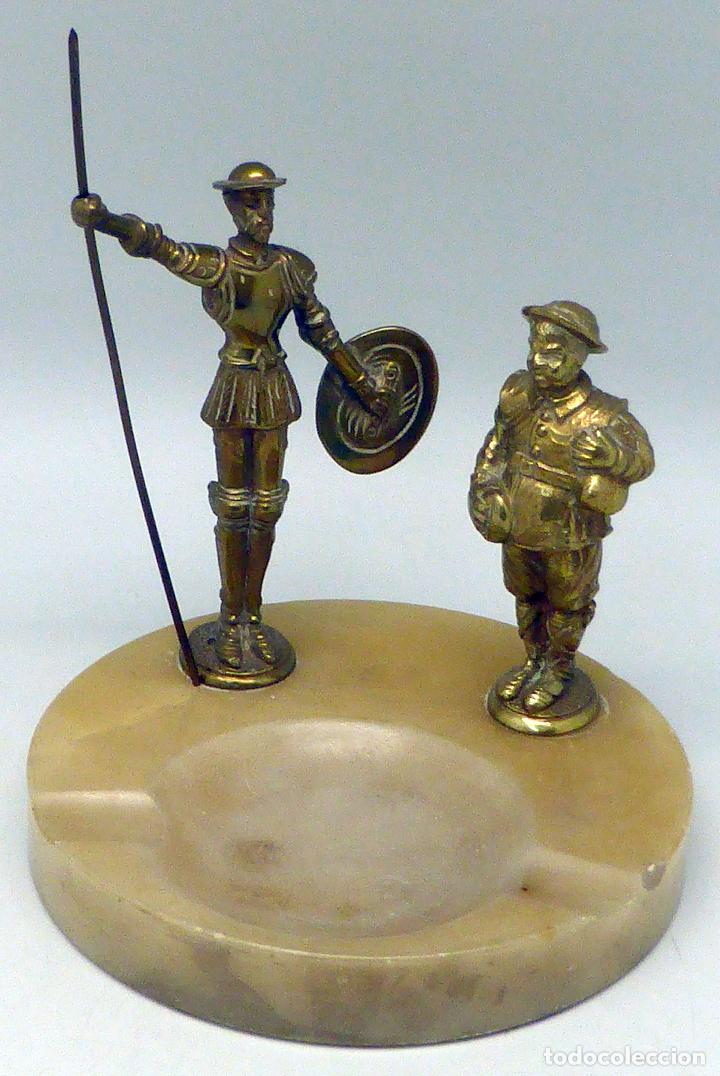 Ceniceros: Cenicero m&aacute;rmol con Don Quijote y Sancho Panza Arte Zumel a&ntilde;os 50