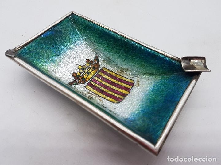 Cendriers: Bonito cenicero antiguo de plata de ley con esmaltes y escudo de Catalu&ntilde;a.