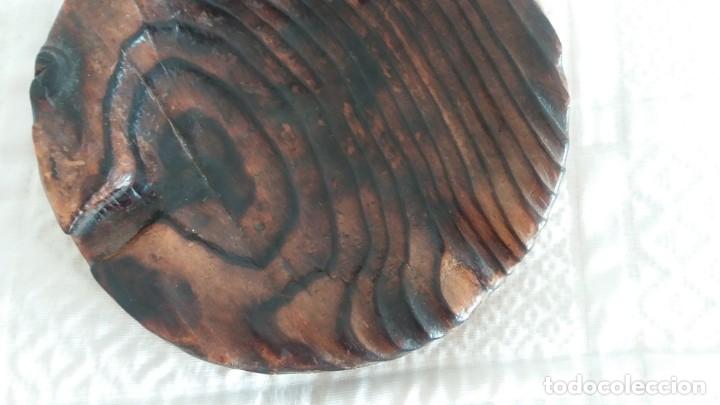 Ceniceros: cenicero  vintage de madera - Foto 2