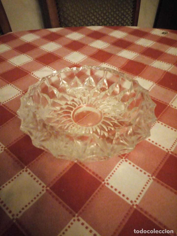 Ceniceros: Cenicero de cristal tallado. - Foto 1