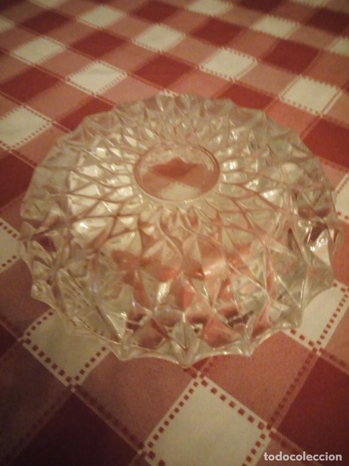 Ceniceros: Cenicero de cristal tallado. - Foto 3