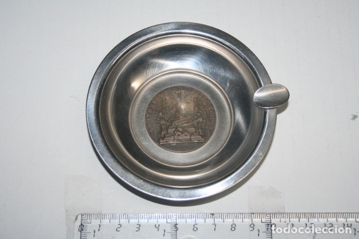 Cendriers: SANTA CRUZ DEL VALLE *** CENICERO BIMETAL DECORATIVO *** di&aacute;metro 10 cm