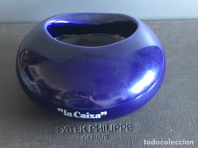 Ceniceros: Cenicero LA CAIXA azul - Foto 2