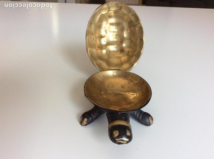 Ashtrays: CENICERO EN BRONCE VINTAGE DE COLECCI&Oacute;N CON FORMA DE TORTUGA. A&Ntilde;OS 70