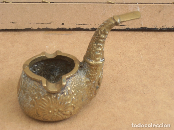 Ceniceros: ANTIGUO CENICERO DE BRONCE MACIZO EN FORMA DE PIPA. - Foto 5
