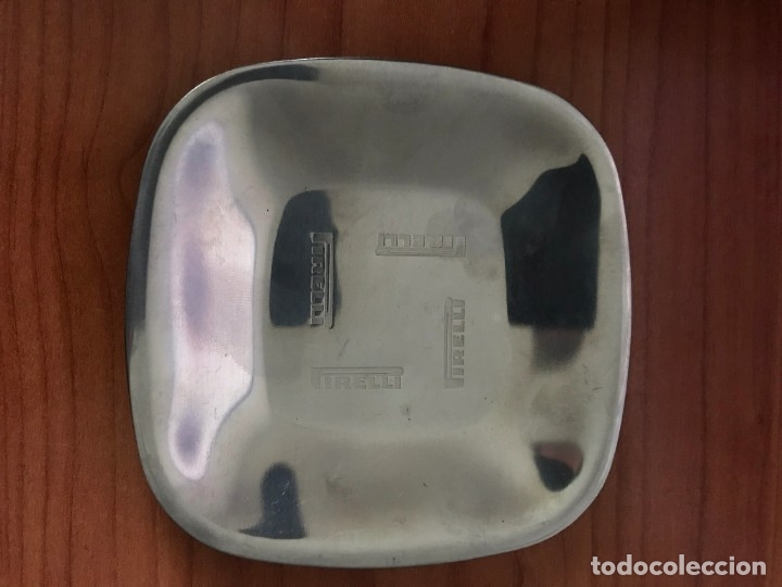 Aschenbecher: Cenicero  ACERO INOXIDABLE PUBLICIDAD PIRELLI