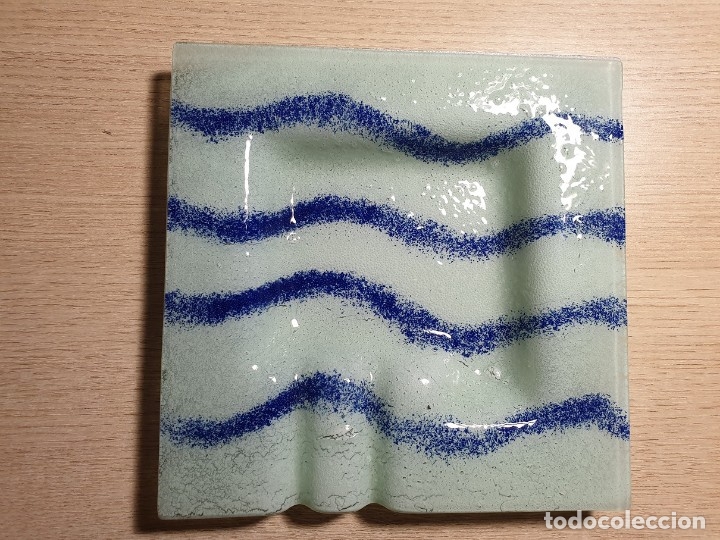 Ceniceros: BONITO CENICERO DE CRISTAL - Foto 1