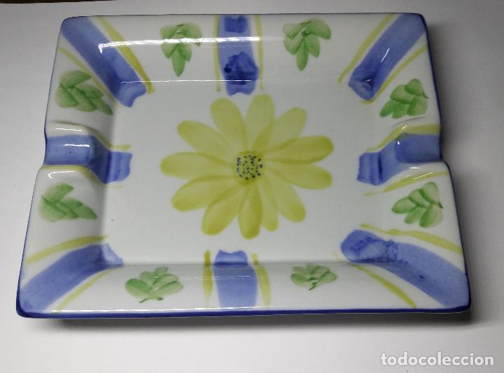 Ashtrays: CENICERO DE LOZA NUEVO