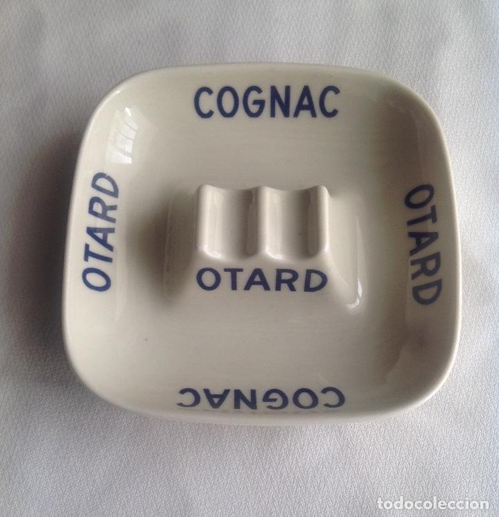 Ashtrays: ANTIGUO CENICERO PORCELANA COGNAC OTARD