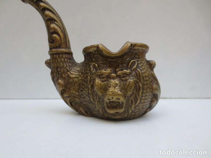 Ceniceros: CENICERO DE BRONCE EN FORMA DE PIPA . - Foto 2
