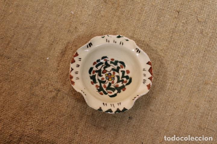 Aschenbecher: cenicero cuenco de ceramica