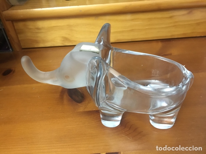 Ashtrays: Cenicero cristal elefante con detalle de plata primera ley